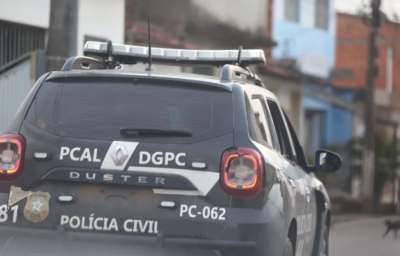 Carro da Policia Civil.