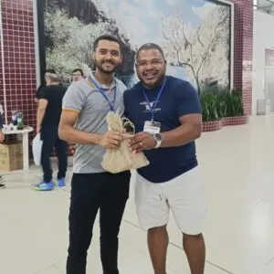 Nova-palmeirense Willian Santos se destaca em evento internacional de Física