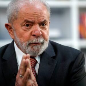 Lula tem desaprovação maior que aprovação pela primeira vez, aponta pesquisa