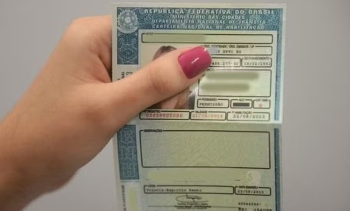 Aprovada obrigação de teste toxicológico para CNH; entenda
