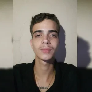 Jovem sem filhos preso por dever pensão: “Dividi cela com 22 detentos”