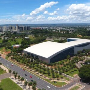 Prefeitos da Paraíba invadem Brasília e devem ter encontro com presidente Lula