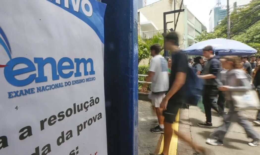 Enem 2025: estudantes têm até as 23h59 para fazer a inscrição