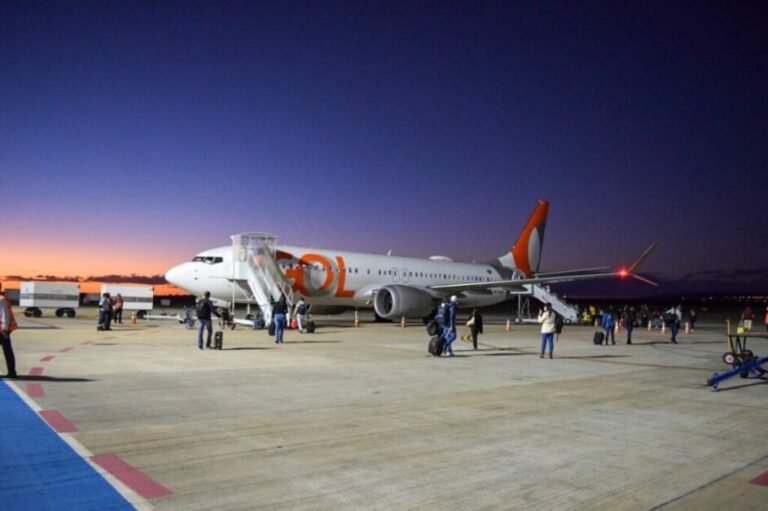 Avião