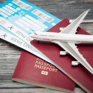 Passagens aéreas baratas: Como viajar de avião gastando menos em 2025