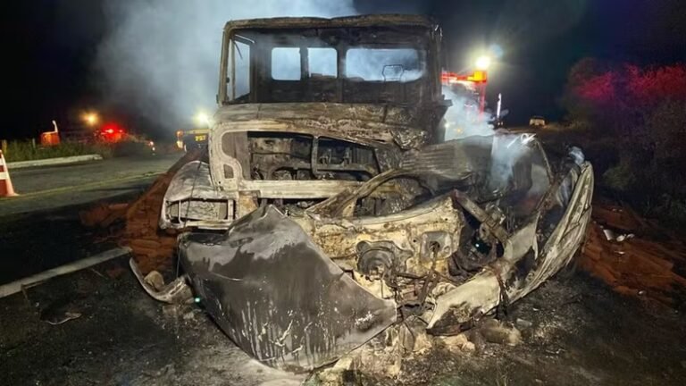 Ocorrência com veículo na BR-230 entre Aparecida e Pombal, na Paraíba