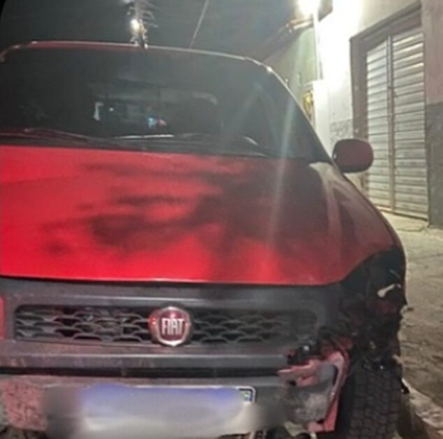 Polícia Militar recupera veículo furtado em Baraúna PB