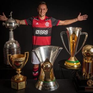 Rafinha diz que desligará o telefone para não atender Müller e vê Flamengo com “totais chances” de vencer o Bayern