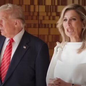 Rainha dos Países Baixos ‘imita’ Trump durante encontro