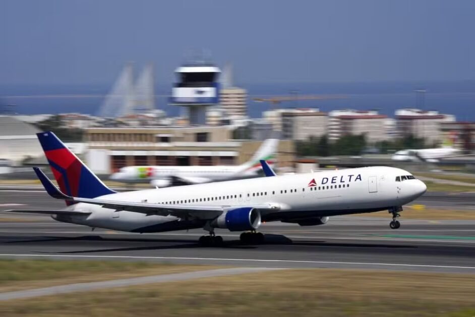 Avião