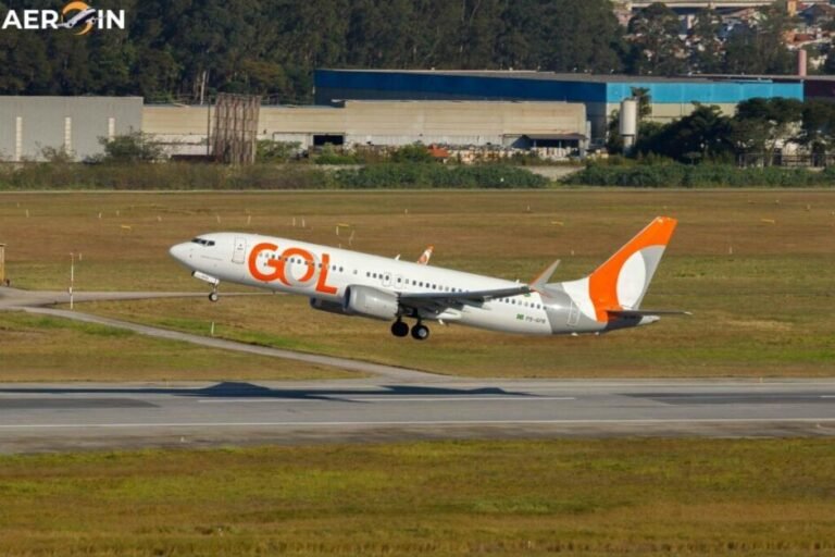 Avião