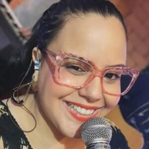 Cantora Luna Alves morre de infarto horas após publicar agradecimento nas redes sociais