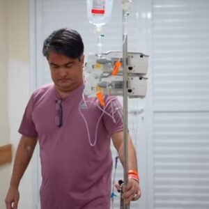 Médico pega bactéria no cérebro após infecção em dente e fica três meses internado na UTI