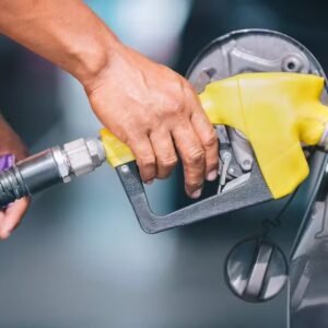 Nova gasolina com 30% de etanol passa a valer no Brasil; saiba o que muda