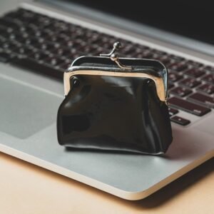Restituição do IR 2025: Receita Federal antecipa todos os pagamentos
