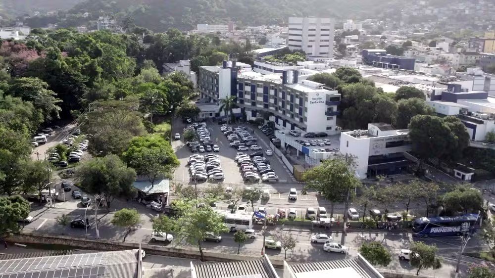 Dor de cabeça, no corpo, febre muito alta, tosse e dificuldade para respirar: quais os sintomas da contaminação misteriosa em hospital do ES