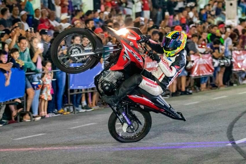 Projeto que cria regras para o ‘grau’ e manobras em motos será discutido na Câmara Federal