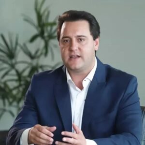 Governadores cotados ao Planalto prometem anistia a Bolsonaro de olho em transferência de votos