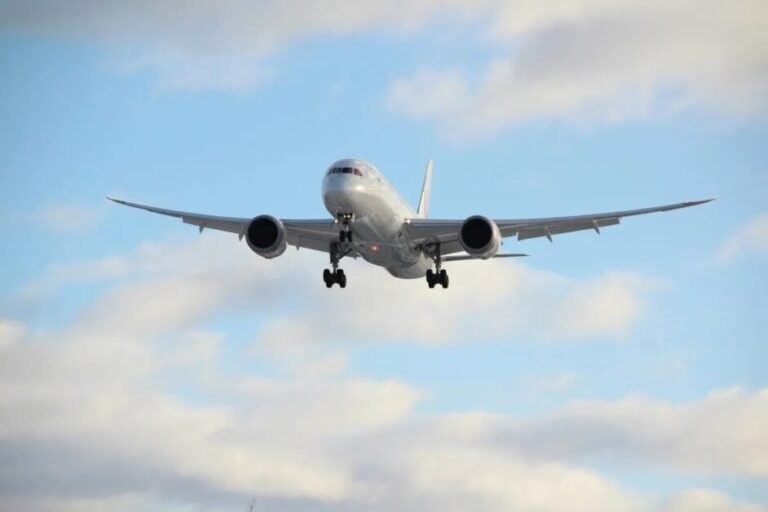 Avião