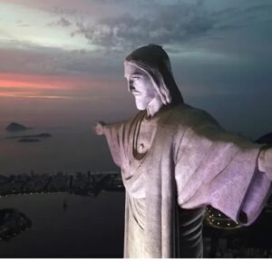Cristo Redentor inaugura espaço para fiéis agradecerem as graças alcançadas