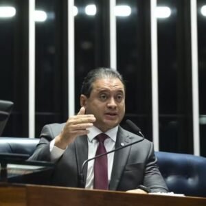 PF faz operação contra desvios do INSS: senador Weverton é alvo e secretário da Previdência é preso