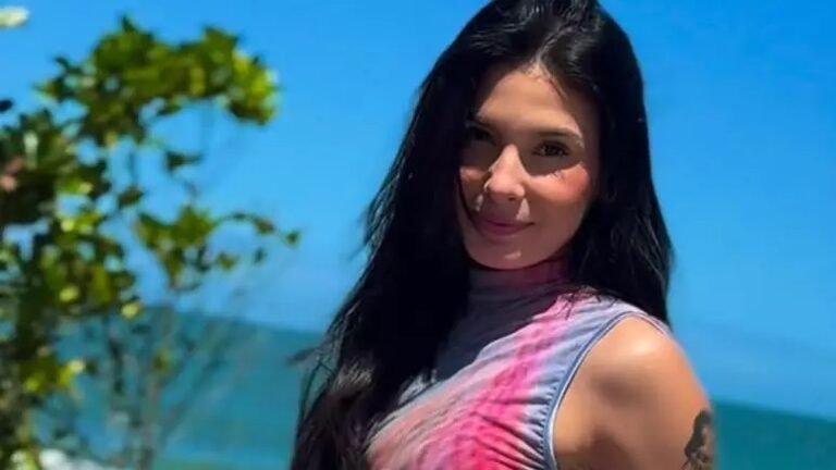 Ana Castela