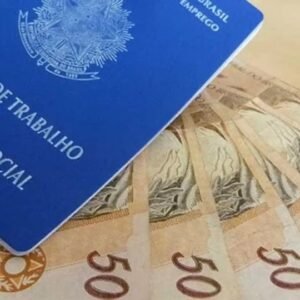 Governo reduz previsão do salário mínimo para 2026