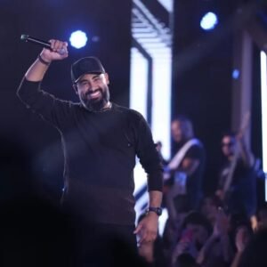 Cantor Raí Saia Rodada passa mal e é internado em hospital no RN