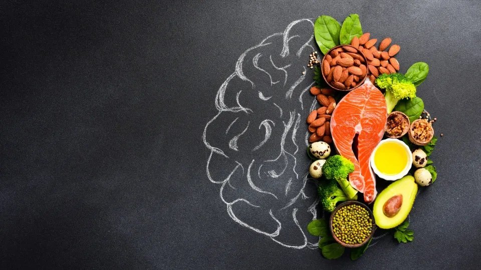 5 alimentos que ajudam a turbinar a memória e a saúde do cérebro