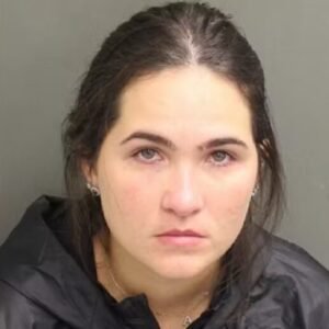 Mulher de Henrique, da dupla com Juliano, é presa em Orlando, nos EUA