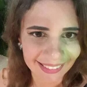 Aluno matou professora em faculdade por ter sido rejeitado, diz polícia