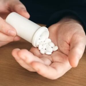 Uso recreativo de drogas pode dobrar risco de AVC, alertam estudos com 100 milhões de participantes