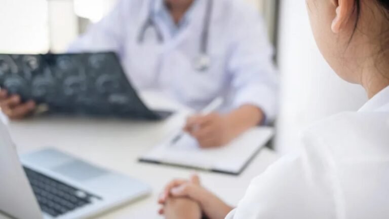 Médico