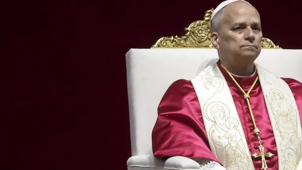 Trump ataca Papa Leão XIV após ser criticado: “Fraco” e “péssimo”