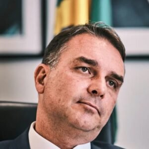 Candidatura de Flávio Bolsonaro ‘derrete’