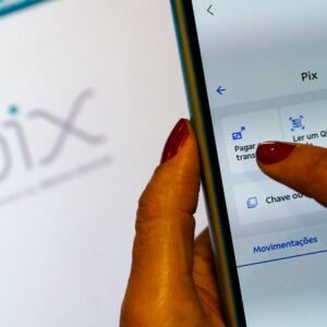 Pix entra no Imposto de Renda? Receita explica como funciona fiscalização