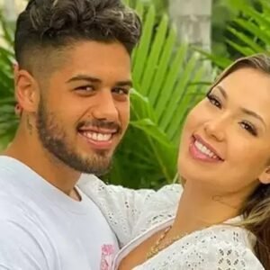Zé Felipe: veja a reação do cantor após coro para Virginia durante show
