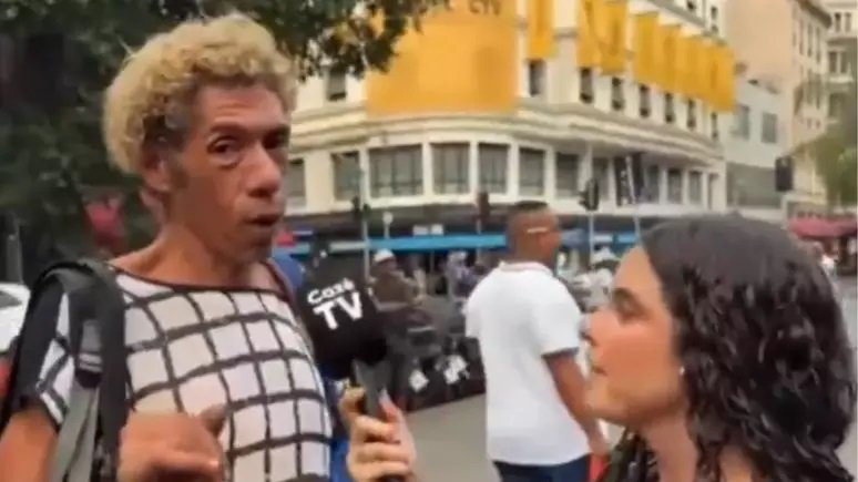 Repórter da CazéTV cai na risada com resposta de entrevistada: ‘Tô grogue’