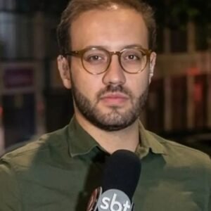 Apresentador liga ao vivo para a polícia após repórter do SBT ser agredido