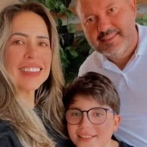 Acidente mata vereador, esposa e filho; carro ficou irreconhecível