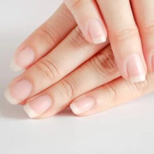 Alteração nas unhas pode ser sinal de câncer de pulmão; entenda