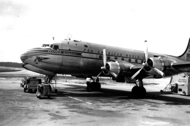 Avião