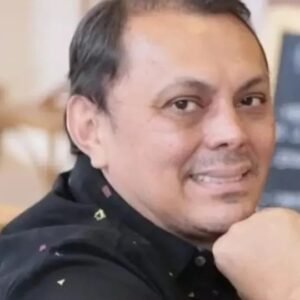 Jornalista é morto a facadas por amiga dentro de apartamento