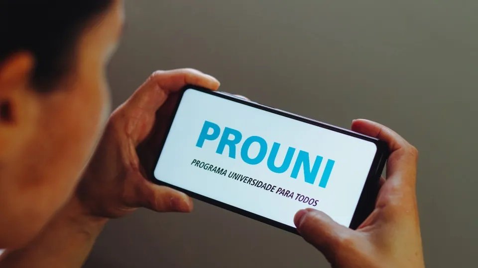 Alunos do Prouni podem solicitar bolsa permanência de R$ 700 por mês