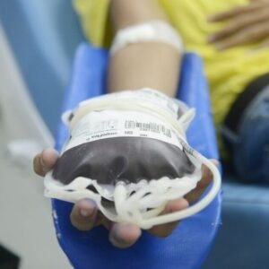 Doação de sangue: espera para quem fez tatuagem e piercing será menor