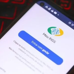 Justiça libera R$ 2,75 bilhões para atrasados do INSS; veja quem tem direito e como receber