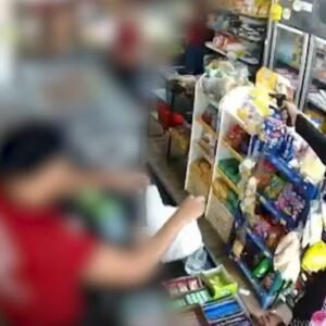 Homem armado assalta mercadinho em João Pessoa