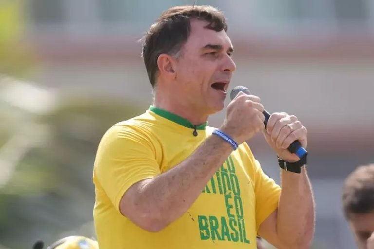 Flávio