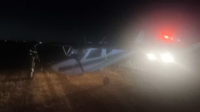 Avião