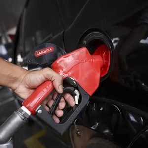 Gasolina com 35% de etanol pode estragar o carro? Veja peças que podem ser afetadas